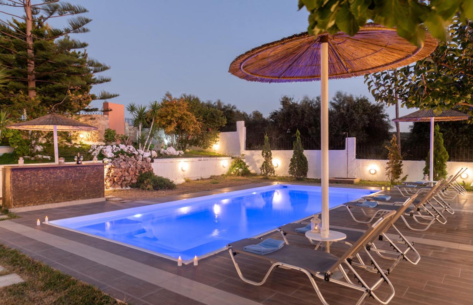 Nautilus Villa - Private Pool Elia  ภายนอก รูปภาพ