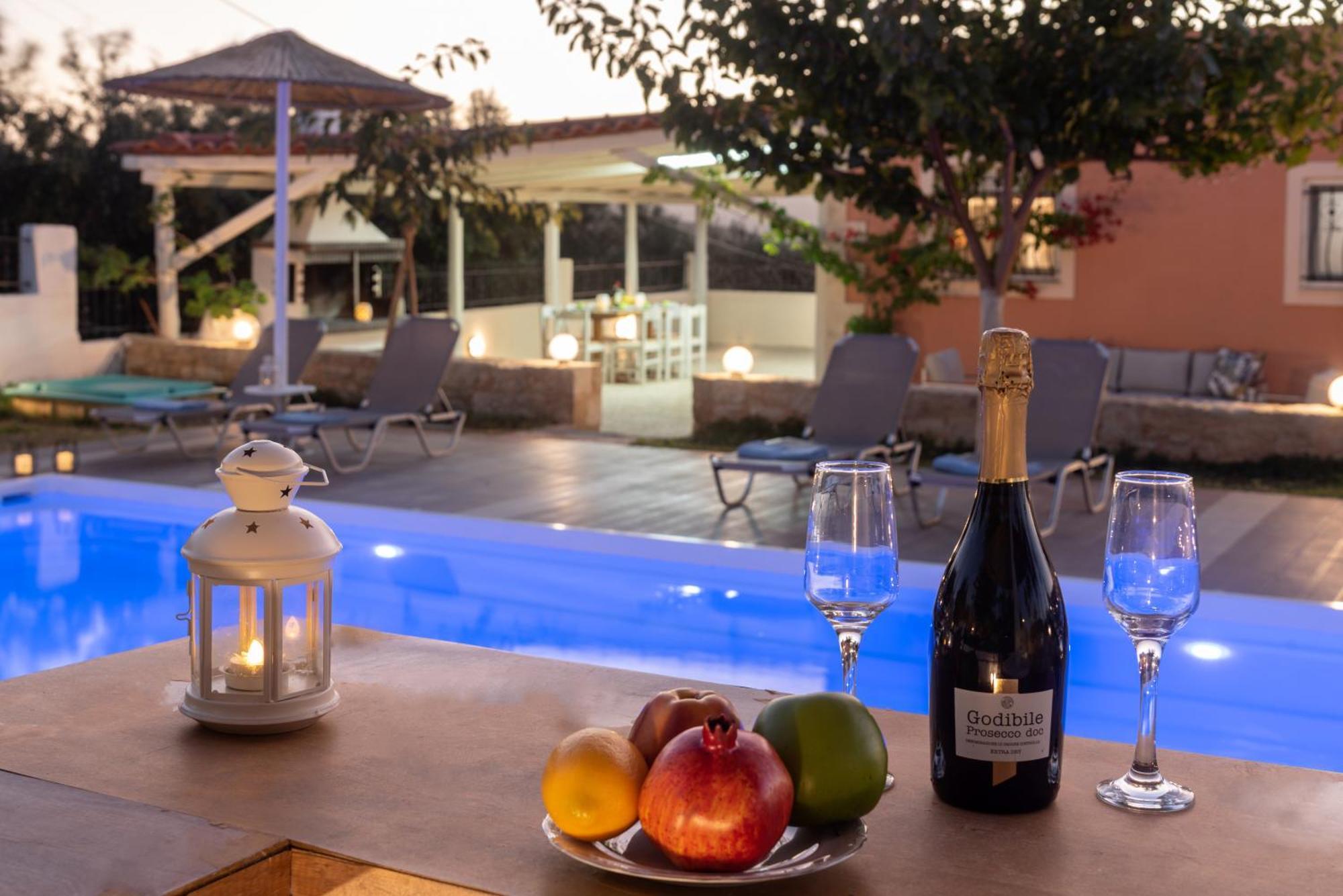 Nautilus Villa - Private Pool Elia  ภายนอก รูปภาพ